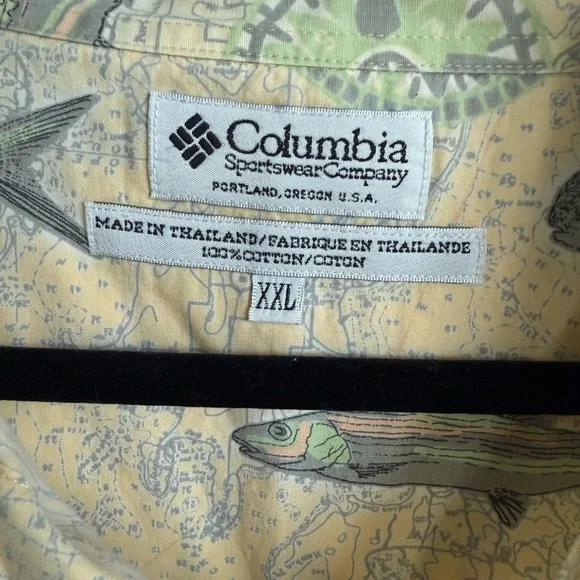 Vintage Columbia fish print button down shirt • Men’s XXL - Picture 2 of 6